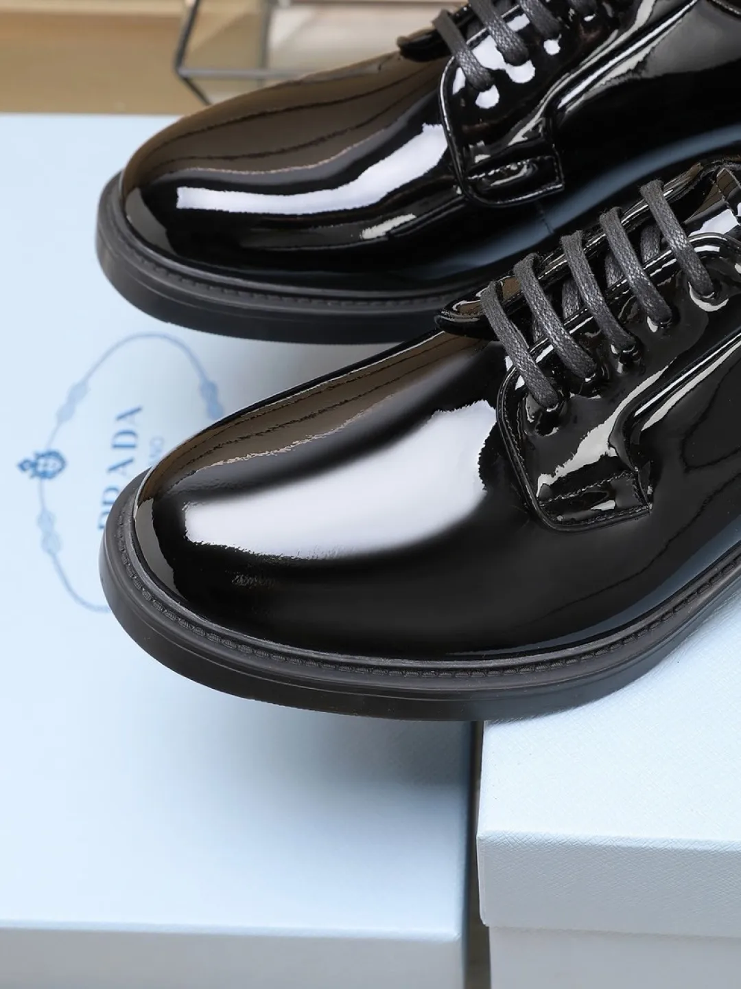P640💰🔥《PRADA》👏Latest • High-end top brand luxury ~ purchasing agency, top quality. New fashionable business men's shoes🔜The uppers are made of original open-edge beaded cowhide➕cowhide·lining, with fine workmanship. The original stylish and soft combination wear-resistant and non-slip outsole is light and comfortable on the feet. The real thing looks better in real life. Size: 38/45